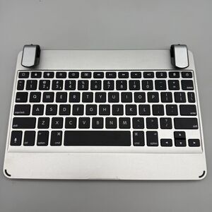 BRYDGE 9.7" Bluetooth Keyboard For iPad 6th & 5th Gen 9.7” Grey